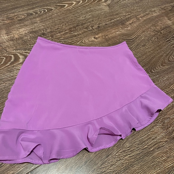 Purple sugar thrillz skirt - Picture 3 of 3